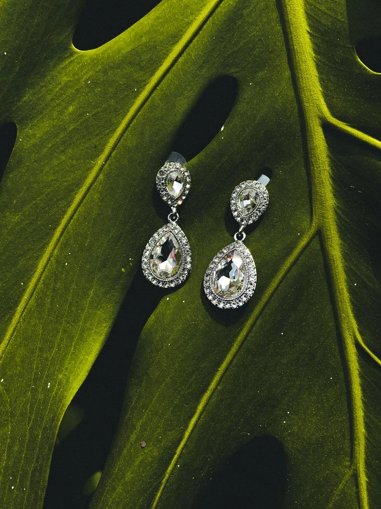 Matched pear-shaped aquamarine pair